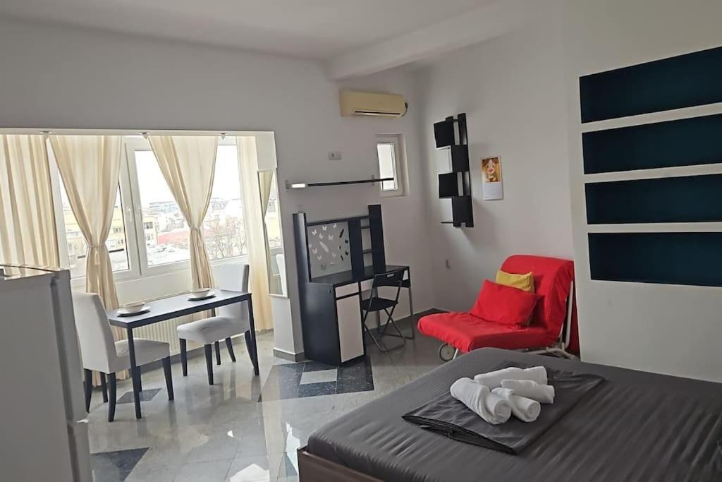 Nice Studio In The Heart Of City Bucarest Exterior foto